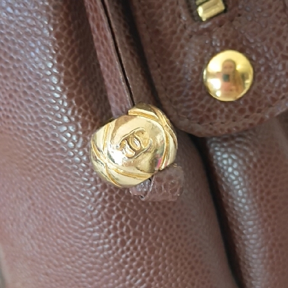 Vintage Chanel Brown Caviar Leather CC Chain Shoulder Bag Authentic - Picture 6 of 15